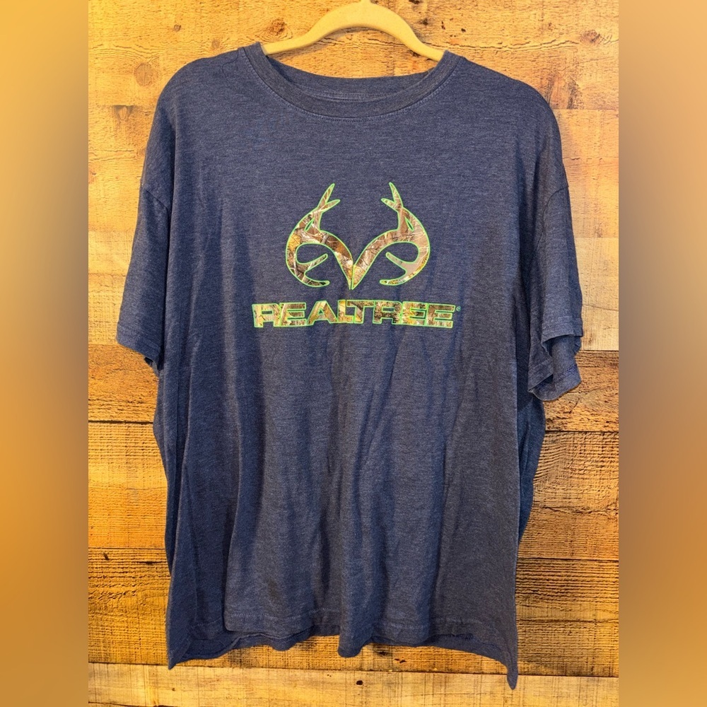 Realtree T-Shirt - Picture 1 of 3